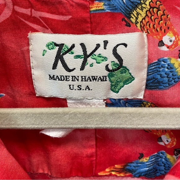 Vintage Ky’s Men’s Red Hawaiian Shirt Parrots Surfboards Buttondown - Picture 9 of 11